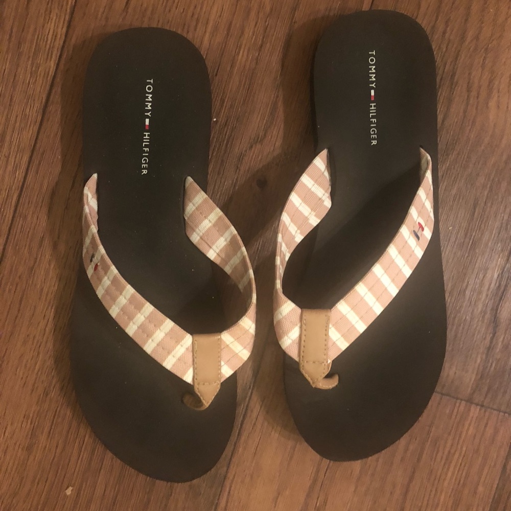 Ladies Tommy Hilfiger shoes